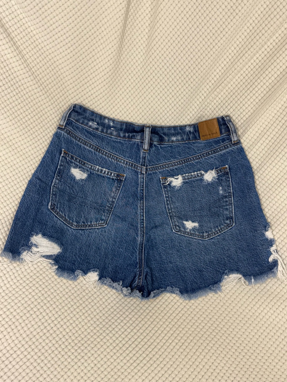 American Eagle shorts - Picture 2 of 2
